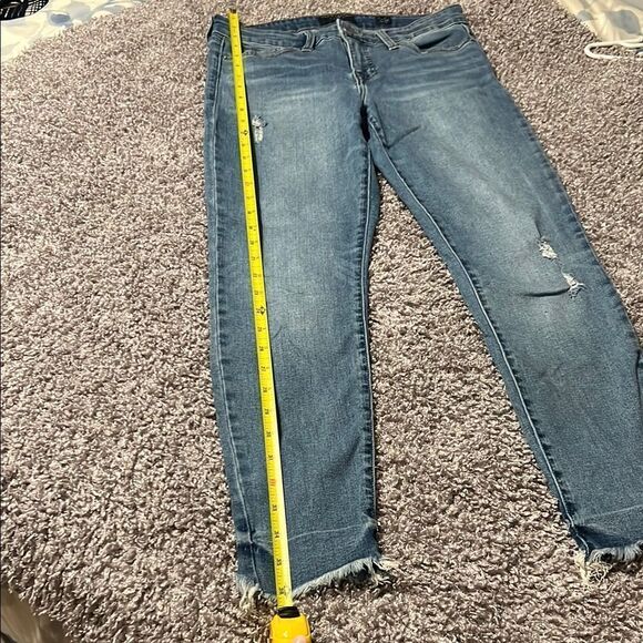 Lucky Brand Women's Blue Distressed Jeans - Picture 3 of 7